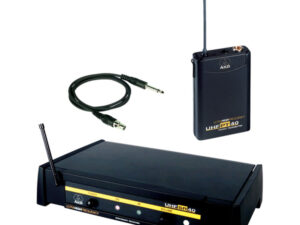 Schwarzes AKG UHF PT 40 Funksenderset mit Empfänger, Antennen und Audiokabel mit XLR- und Klinkenstecker.
